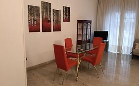 Pane & Pomodoro Beach Roomy Flat